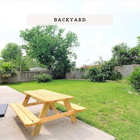 Katy, Grand Texas Size House, 6 Bedrooms 14 Beds - Sedgecreek Kültér fotó