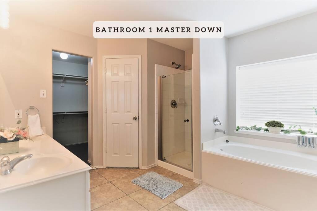 Katy, Grand Texas Size House, 6 Bedrooms 14 Beds - Sedgecreek Kültér fotó